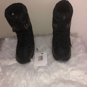 Brand New Love Moschino Snow Boots